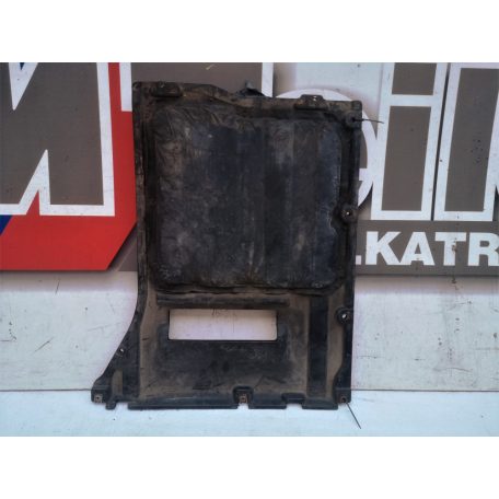 [GYÁRI BONTOTT] BMW - MOTOR ALSÓ BURKOLAT - KÖZÉPSŐ ELEM - X5 /E70+LCI; X6 / E71 - | 51 75 7160235 |