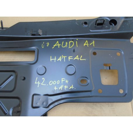 [GYÁRI ÚJ] AUDI A1 Hátfal