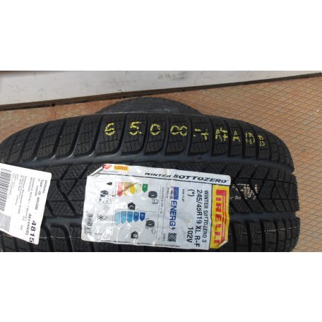 ÁR/DB[GYÁRI ÚJ] PIRELLI SOTTOZERO 245/45R19 TÉLI GUMI DOT4723