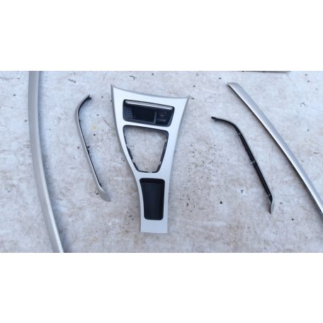 [GYÁRI BONTOTT] BMW E91 DÍSZLÉC SZETT JÓ ÁLLAPOTBAN!