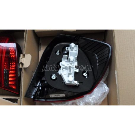 Hátsó lámpa black line - bmw 1-es sorozat