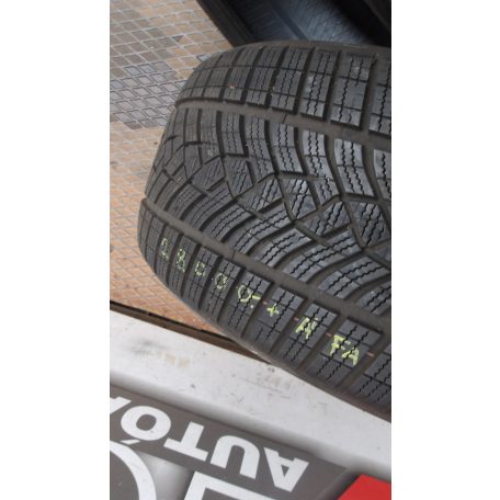  ÁR/DB[GYÁRI HASZNÁLT ] GOODYEAR 245/45R18 100H TÉLI GUMI DOT2025