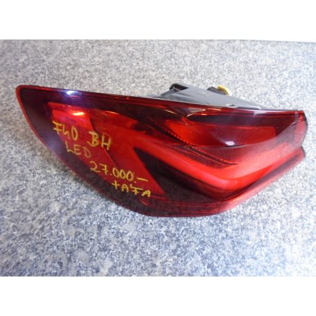 [GYÁRI BONTOTT] BMW - Hátsólámpa BAL - LED /1-es/ F40