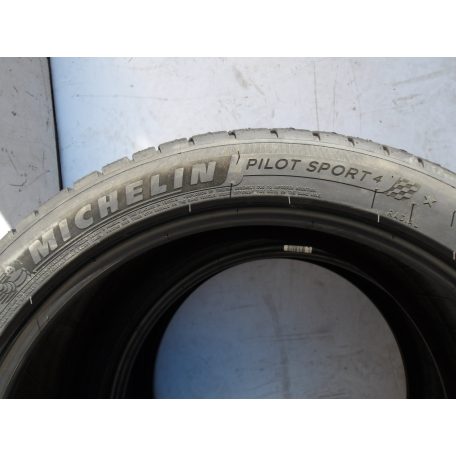 !ÁR/DB!(2DB)[GYÁRI ÚJ] MICHELIN- PILOT SPORT 4 NYÁRI GUMI "*" | 225/45R19 96W XL DOT: 4423