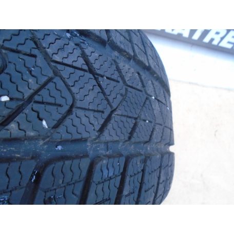 [GYÁRI HASZNÁLT] PIRELLI SOTTOZMO - 245/45R18 "7mm" 0322 "