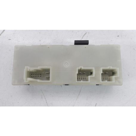[GYÁRI BONTOTT] BMW ELEKTROMOS CSOMAGTÉRAJTÓ VEZÉRLŐ / 61 35 9852926