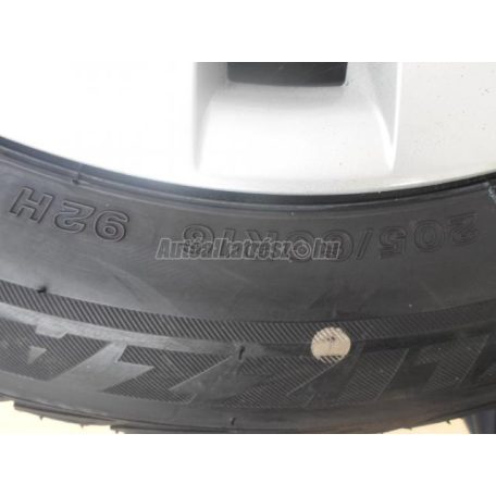 Bridgestone blizzak lm-32* téli 205/60r16 92 h tl 2012  / gyári acélfelni 16x7 - bmw 3-as sorozat f30/f31