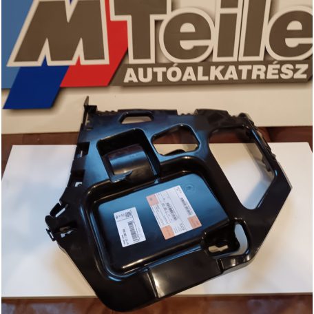 (GYÁRI ÚJ) BMW Tartó jobb oldali 2-es F22+LCI / F23+LCI 