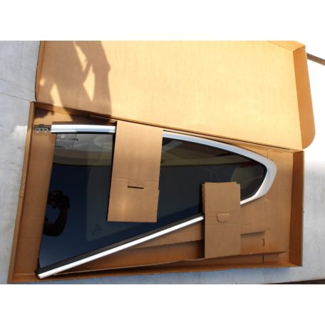 [GYÁRI ÚJ] BMW BAL KIS ABLAK | 4-ES F32+LCI | 51 37 7433357