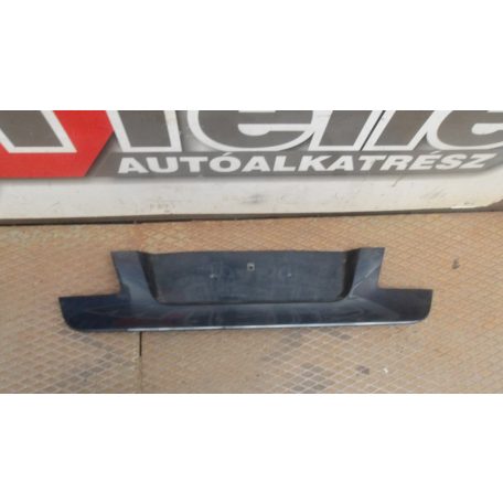 (GYÁRI BONTOTT) BMW F01 CSOMAGTÉRAJTÓ BURKOLAT