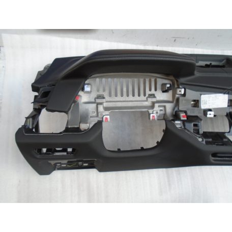 [GYÁRI új] BMW - Műszerfalpárna - G05 / G07 - X5 / X7