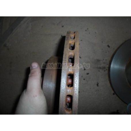 Féktárcsa - mercedes-benz c-osztály