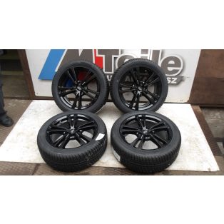   (ÁR/DB)[GYÁRI ÚJ] HYUNDAI KONA TÉLI FELNI 7JX17 HANKOOK 215/50R17 DOT3621