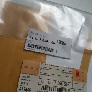   (GYÁRI ÚJ) BMW Védőfólia bal oldali  2-es F45+LCI / F46+LCI  ÁR/CSÍK