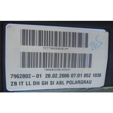 [GYÁRI BONTOTT] BMW - MŰSZERFAL PÁRNA - INDIVIDUAL (POLARGRAU SZÍN), LÉGZSÁKKAL , POHÁRTARTÓVAL , NAVIS - 3-AS / E90 ; E91
