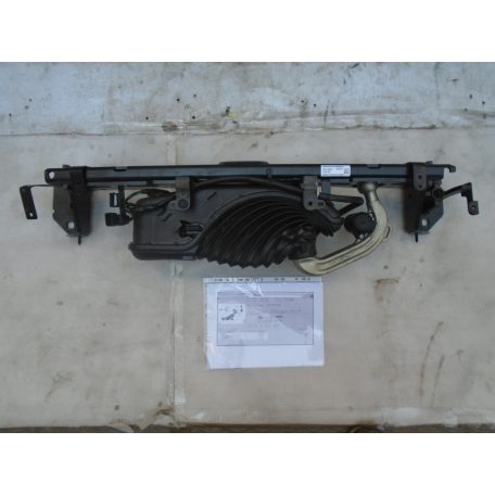 [GYÁRI ÚJSZERÜ,müanyagház sérült!] BMW - Elektromos vonóhorog / 3-as, G20, G21