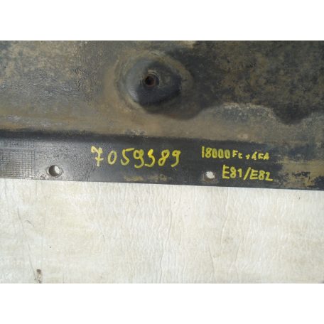[GYÁRI BONTOTT] BMW ALSÓ BURKOLAT | 1-ES | E81/E82 | 7059389