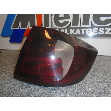 ÁR/DB! [GYÁRI ÚJSZERŰ] BMW - HÁTSÓ LÁMPA SZETT (SÖTÉTÍTETT!) 3-AS / F31