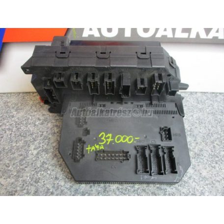 Biztosíték doboz - mercedes-benz s-osztály