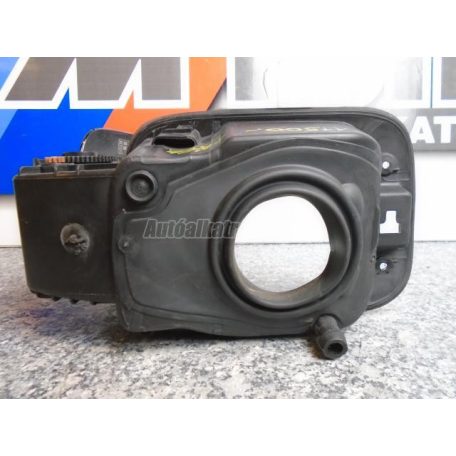 Üzemanyag beöntő fedél - mercedes-benz a-osztály,b-osztály