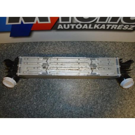 Intercooler hűtő - BMW 330