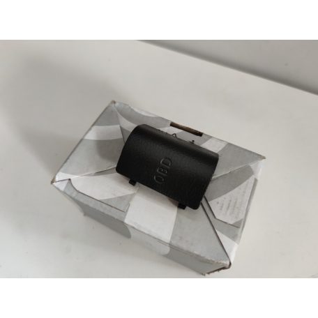 (GYÁRI ÚJ) BMW OBD Csatlakozó fedél X3 F25 / X4 F26