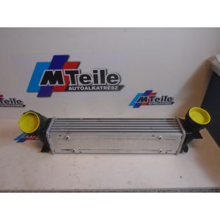   [GYÁRI BONTOTT] BMW - INTERCOOLER HŰTŐ | E90 E90LCI E91 E91LCI E92 E92LCI E93 E93LCI | 25d/30d