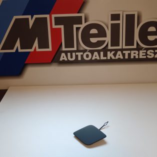   (GYÁRI ÚJ) BMW Vonószem takaró 1-es sorozat F20 LCI / F21 LCI