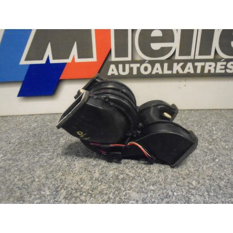 [GYÁRI BONTOTT] BMW - HÁTSÓ FŰTŐVENTILÁTOR | F10 - 5-ÖS | 