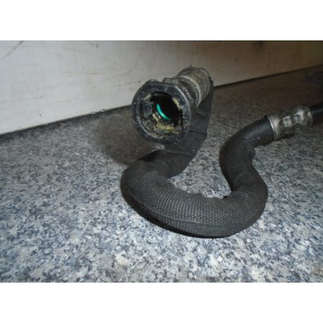 ÁR/DB [GYÁRI BONTOTT] BMW - OLAJHŰTŐ CSŐ - 3-AS / E90+LCI ; E91+LCI ; E92+LCI X1 / E84 - 1722	7577643