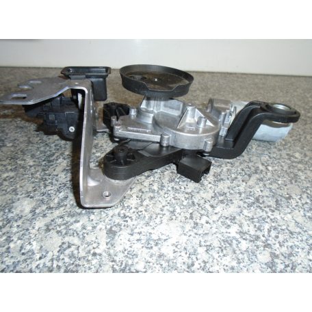 [GYÁRI BONTOTT] BMW -  Hátsó ablaktörlő motor / 3 -as, 5-ös / F31+LCI, F11+LCI 