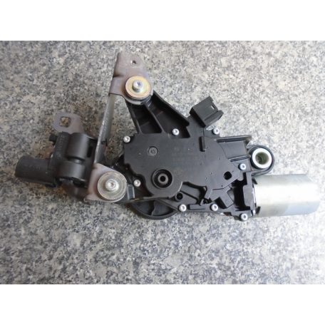 [GYÁRI BONTOTT] BMW -  Hátsó ablaktörlő motor / 3 -as, 5-ös / F31+LCI, F11+LCI 