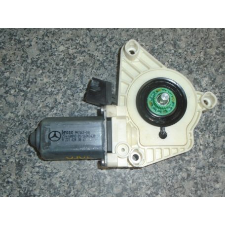 [GYÁRI BONTOTT] MERCEDES-BENZ - ABLAKEMELŐ MOTOR, JOBB HÁTSÓ - S-OSZTÁLY