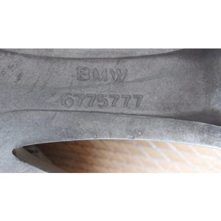  (ÁR/DB)[GYÁRI BONTOTT] BMW KERÉKSZETT F01/F02/F07/F06/F10 STYLE 254 8Jx18 ET:30 6775777