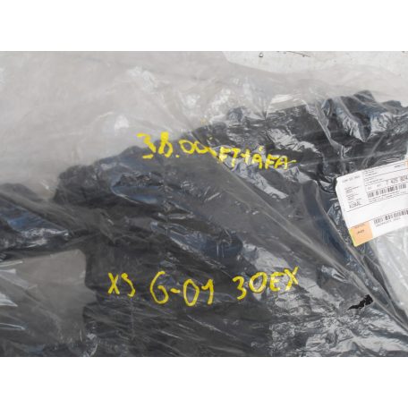 (GYÁRI ÚJ) BMW CSOMAGTÉR TÁROLÓ DOBOZ G01/X3