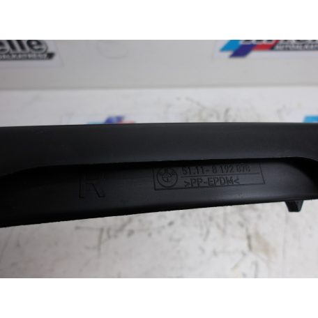 [GYÁRI BONTOTT] BMW ELSŐ LÖKHÁRÍTÓ RÁCS JOBB | 3-AS E46 | 51 11 8192878
