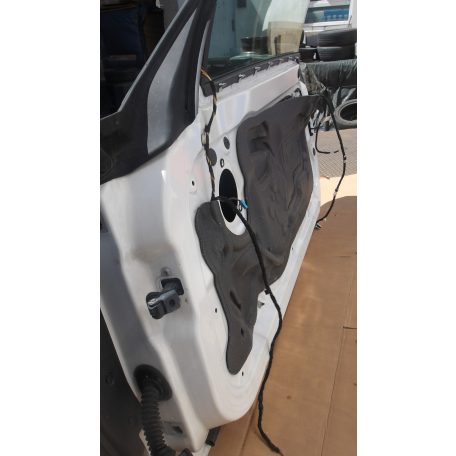 [GYÁRI BONTOTT] BMW F32/F33 JOBB ELSŐ KIS SÉR. AJTÓ KOMPLETT
