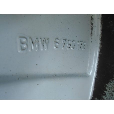 (GYÁRI HASZNÁLT) BMW -  Alufelni szett téli gumival 17" Sternspeiche 327 - Pirelli Sottozero 3- 225/55R17  ár/db!