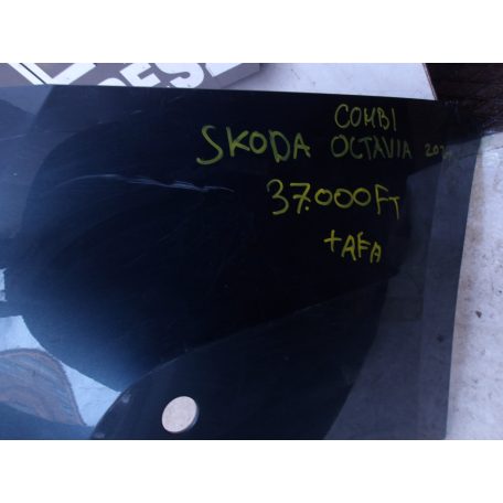 [GYÁRI BONTOTT] SKODA OCTAVIA (2021) KOMBI HÁTSÓ LÖKHÁRÍTÓ 
