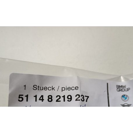 (GYÁRI ÚJ) BMW Embléma 2-es F22+LCI / F23+LCI / F45+LCI / F87+LCI / 3-as E46 / E90+LCI / F30+LCI / F31+LCI / F35+LCI / F80 M3+LCI / 4-es F32+LCI / F33+LCI / F36+LCI / F38 M4+LCI / K18 / K51 / K73