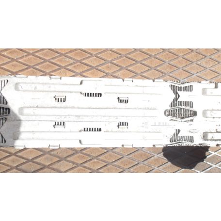 [GYÁRI BONTOTT] BMW F25 INTERCOOLER 7823570