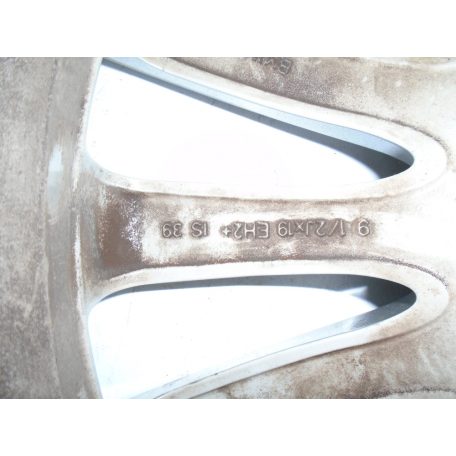 BMW LM Rad Vielspeiche 235-19" (repedt)