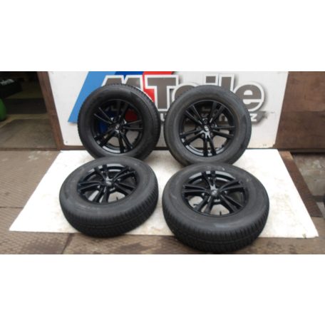 (ÁR/DB)[GYÁRI ÚJ] HYUNDAI TUCSON TÉLI FELNI 6.5JX16 HANKOOK 215/70R16 DOT2419