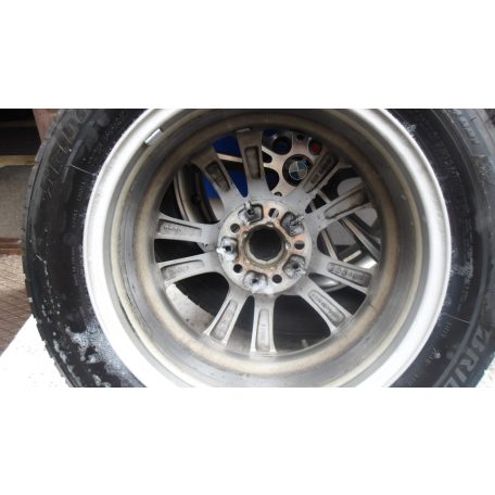 ÁR/DB[GYÁRI HASZNÁLT] BMW TÉLI FELNI G30/G31 SZETT STYLE 631 7.5JX17 ET27 6863417 BRIDGESTONE 225/55R17 DOT2221
