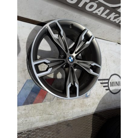 [GYÁRI BONTOTT] BMW G30/G31 FELNI STYLE 668M 7855087 8JX20 ET30 