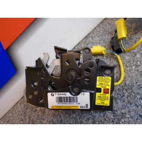 BMW F10, F11+LCI F06 F12, F13 +LCI F01,F02+LCI Z4 E89  Gyalogos védelmi rendszer /Gyári új/ /DB!