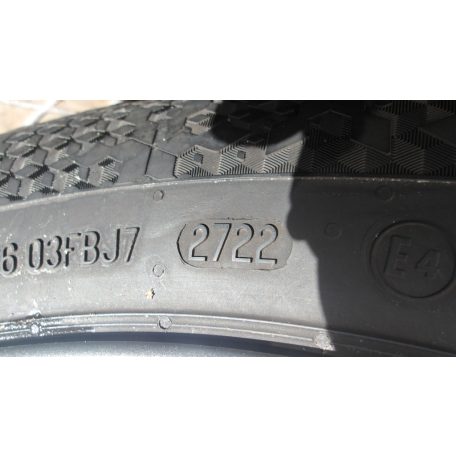 [UTÁNGYÁRTOTT ÚJSZERŰ] BMW G01/G02 TÉLI SZETT DEZENT 7JX18 ET22 CONTINENTAL 225/60R18 DOT2722