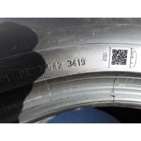 !ÁR/DB!(4DB)[GYÁRI ÚJSZERŰ-DEMO] PIRELLI  P-ZERO NYÁRI GUMI "*" | 265/50R19 110W DOT: 3419