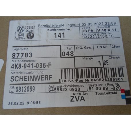 [GYÁRI HASZNÁLT] Búra repedt! AUDI A7 LED MATRIX Jobb oldali fényszóró 