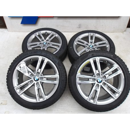 (ÁR/DB)[GYÁRI ÚJ] BMW KERÉKSZETT | 1-ES F40 / 2-ES F44 | Pirelli Sottozero 3 Téligumi | 225/45R17 / DOT 0422 |